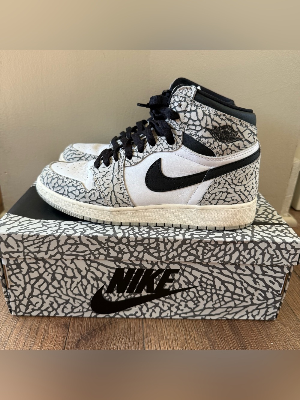 Nike Air Jordan 1 Retro High OG White Cement (GS) WITH BOX & EXTRA LACES